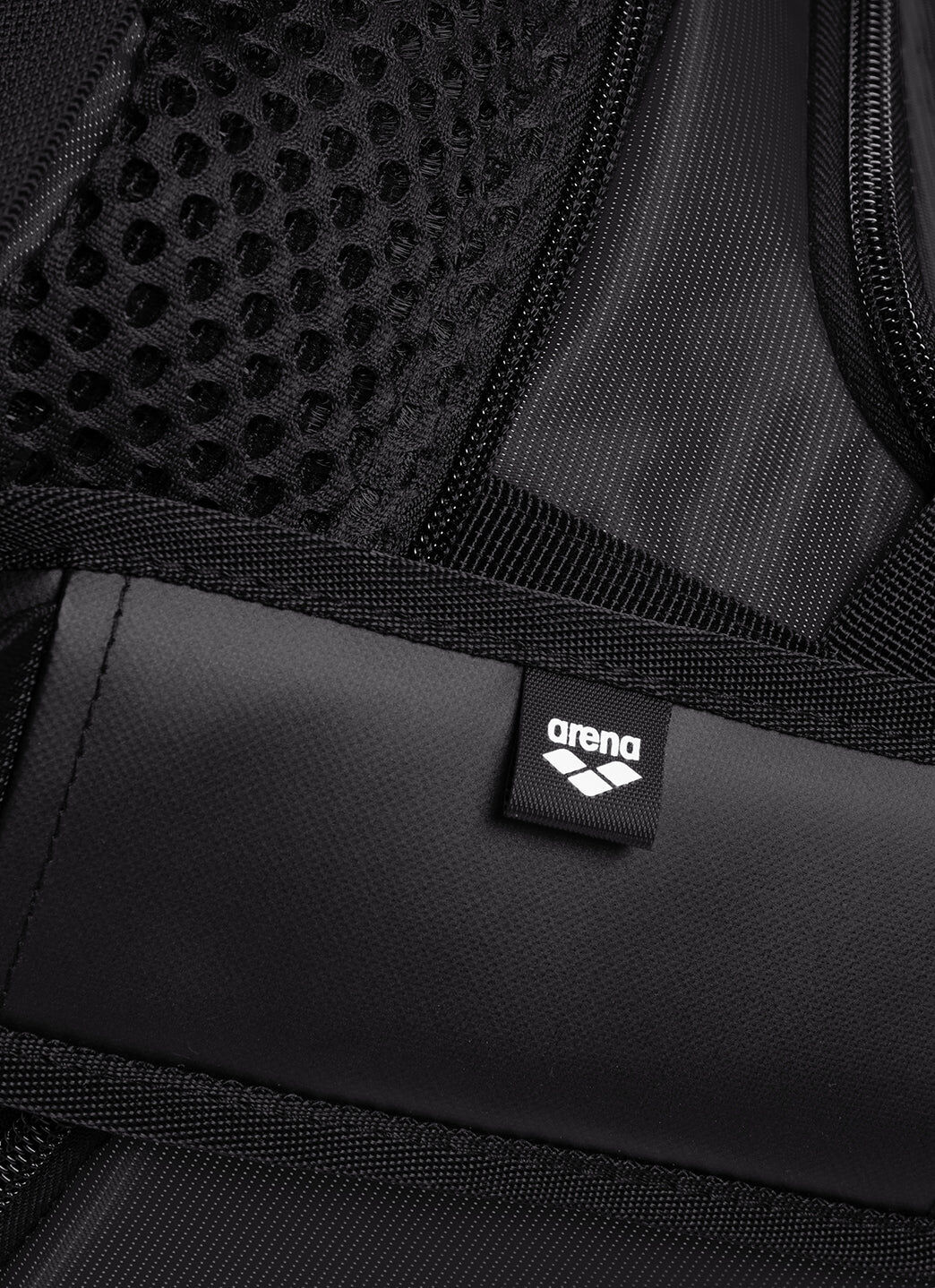 Arena All Set Duffle Bag 40L Sports Gym Travel Aquabreathe Water-Repellent in Black