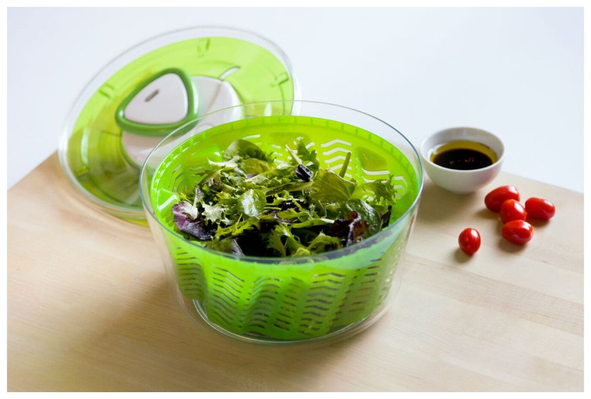 Zyliss Easy Spin 2 Salad Spinner in Green - Small