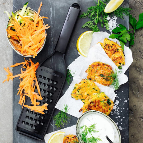 Microplane Black Sheep Full Metal Extra Coarse Grater - Black