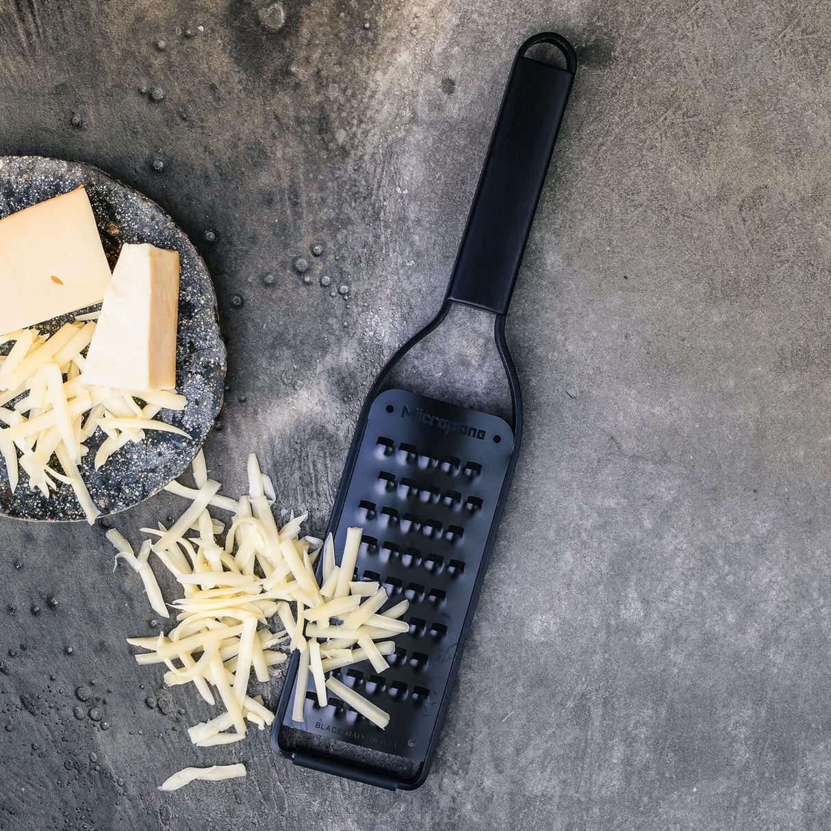 Microplane Black Sheep Full Metal Extra Coarse Grater - Black