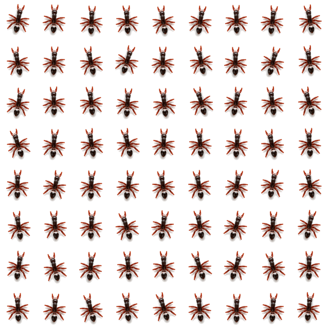 72x Mini Fake Ants Trick Toy Pack - Halloween Prank Bug Set (Scary Gag)