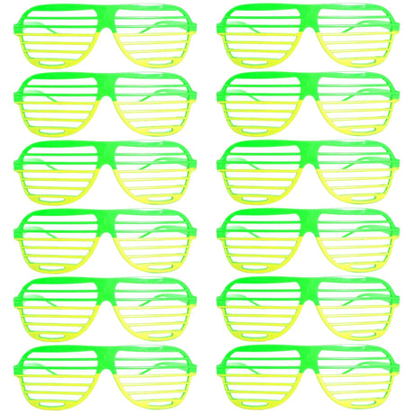 12x Green and Gold Lined Party Glasses – Australia Day & Sports Event Accessories