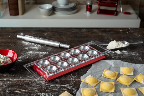 Marcato Ravioli Tablet Board w/ Rolling Pin in Metal Red (Made in Italy)