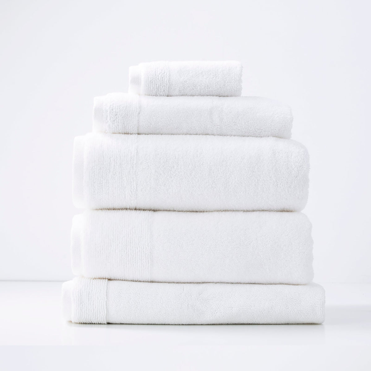 Renee Taylor Aireys 650 GSM Zero Twist Cotton Bath Towel Set - Snow (2 to 14 Piece Packs)