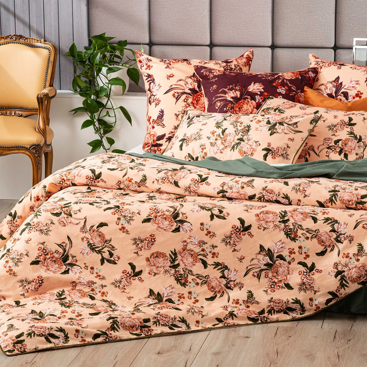 Renee Taylor Secret Garden 300TC Cotton Quilt Cover Set (OEKO-TEX Certified)