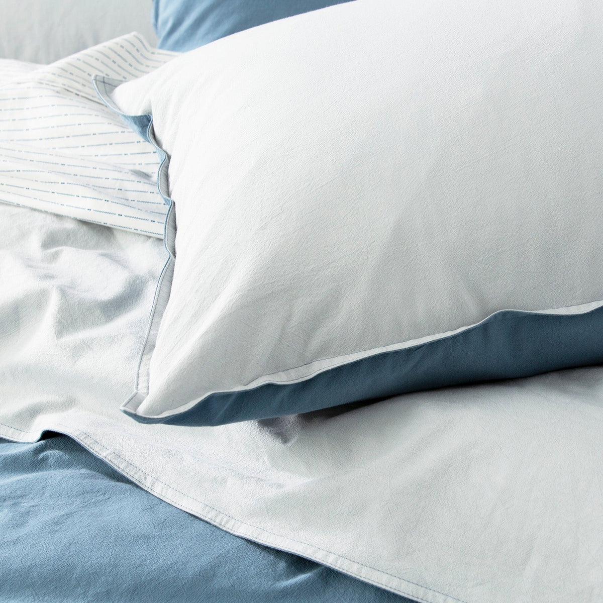 Renee Taylor Essentials Vintage Stonewashed Cotton Reversible Quilt Cover Set - Blue (OEKO-TEX Certified)