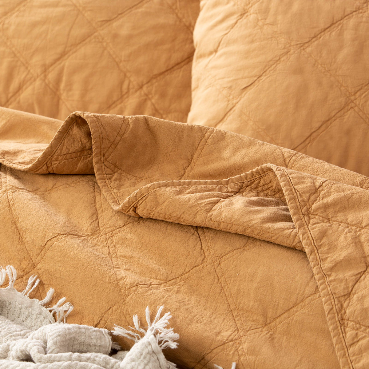 Renee Taylor Attwood Stonewashed Cotton Quilted Coverlet Set - Wood (OEKO-TEX Certified Bedspread)