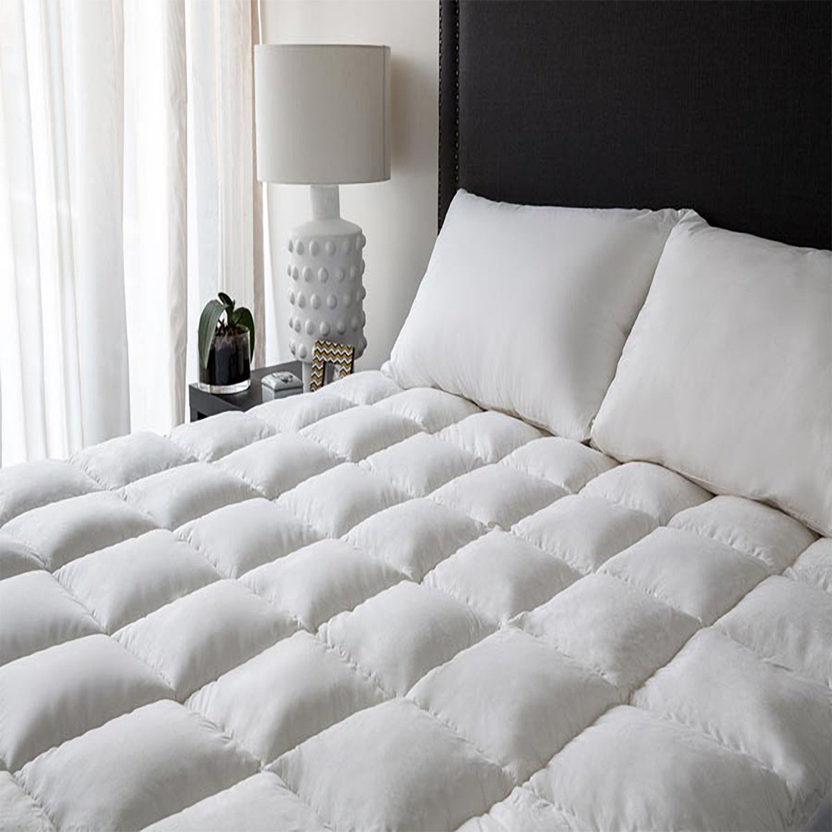 Renee Taylor Deluxe 1000 GSM High Loft Fitted Mattress Topper (300TC Cotton Cover)