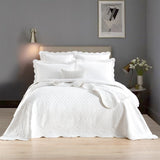 Renee Taylor Scallop Jacquard Coverlet Set - Pearl (OEKO-TEX Certified Bedspread)