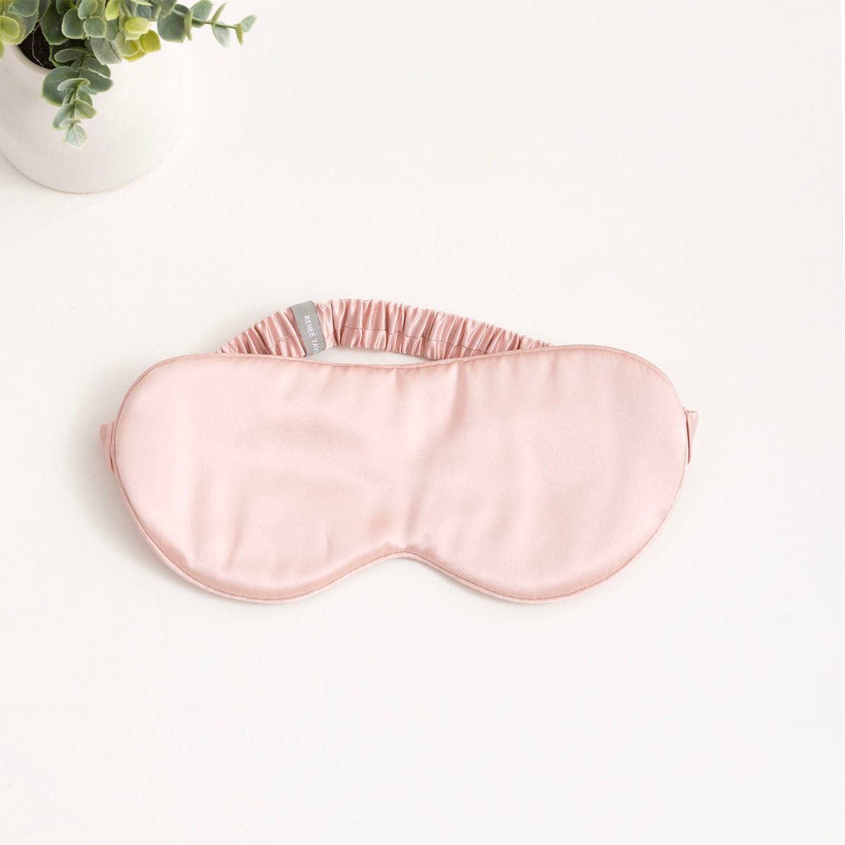 Renee Taylor Pure Mulberry Silk Travel Eye Mask - Blush (19 Momme)
