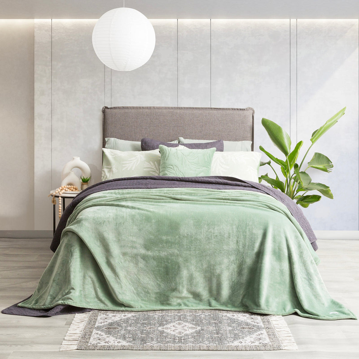 Renee Taylor Plush 380 GSM Ultra Soft Velvet Blanket - Eucalyptus (OEKO-TEX Certified)