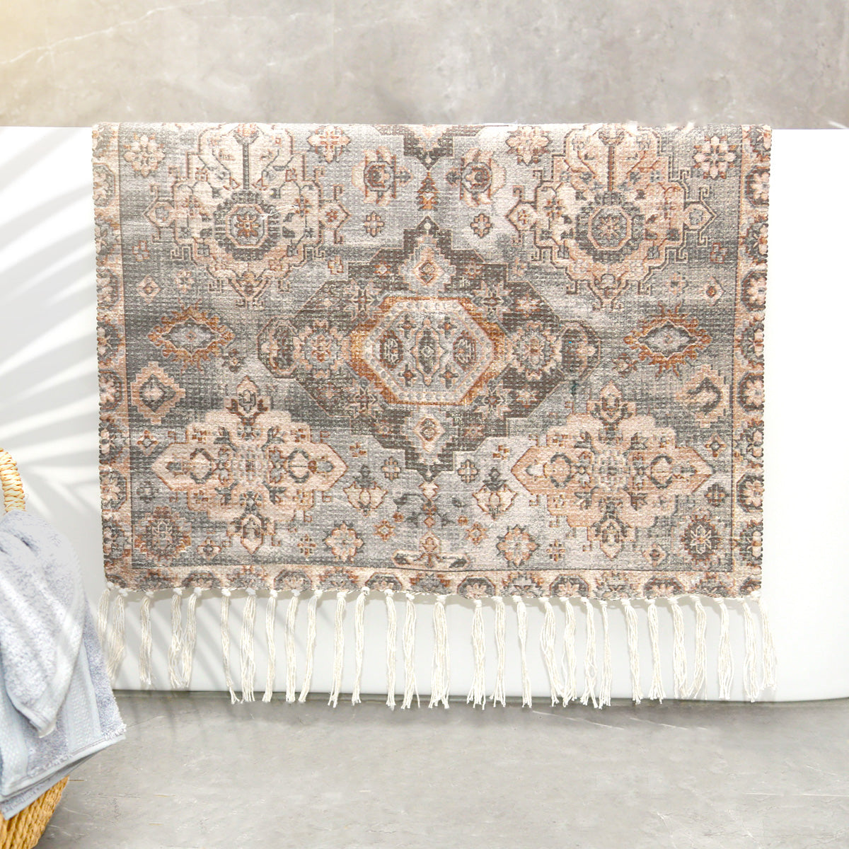Renee Taylor Amritsar Vintage Handwoven Cotton Chenille Bath Mat Rug (65 x 110cm)