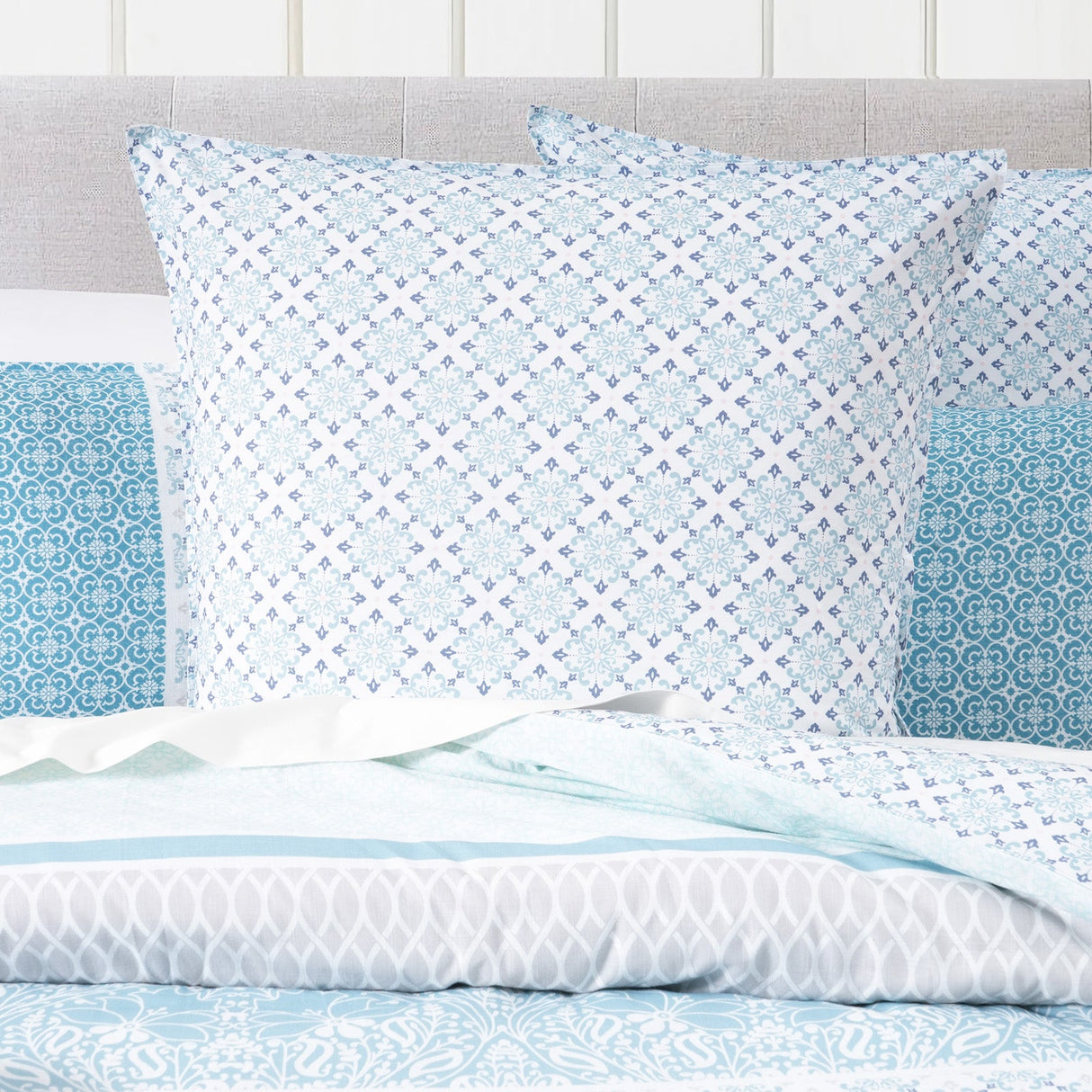 Renee Taylor Margot 300TC Cotton Reversible Quilt Cover Set - Blue (OEKO-TEX Certified)