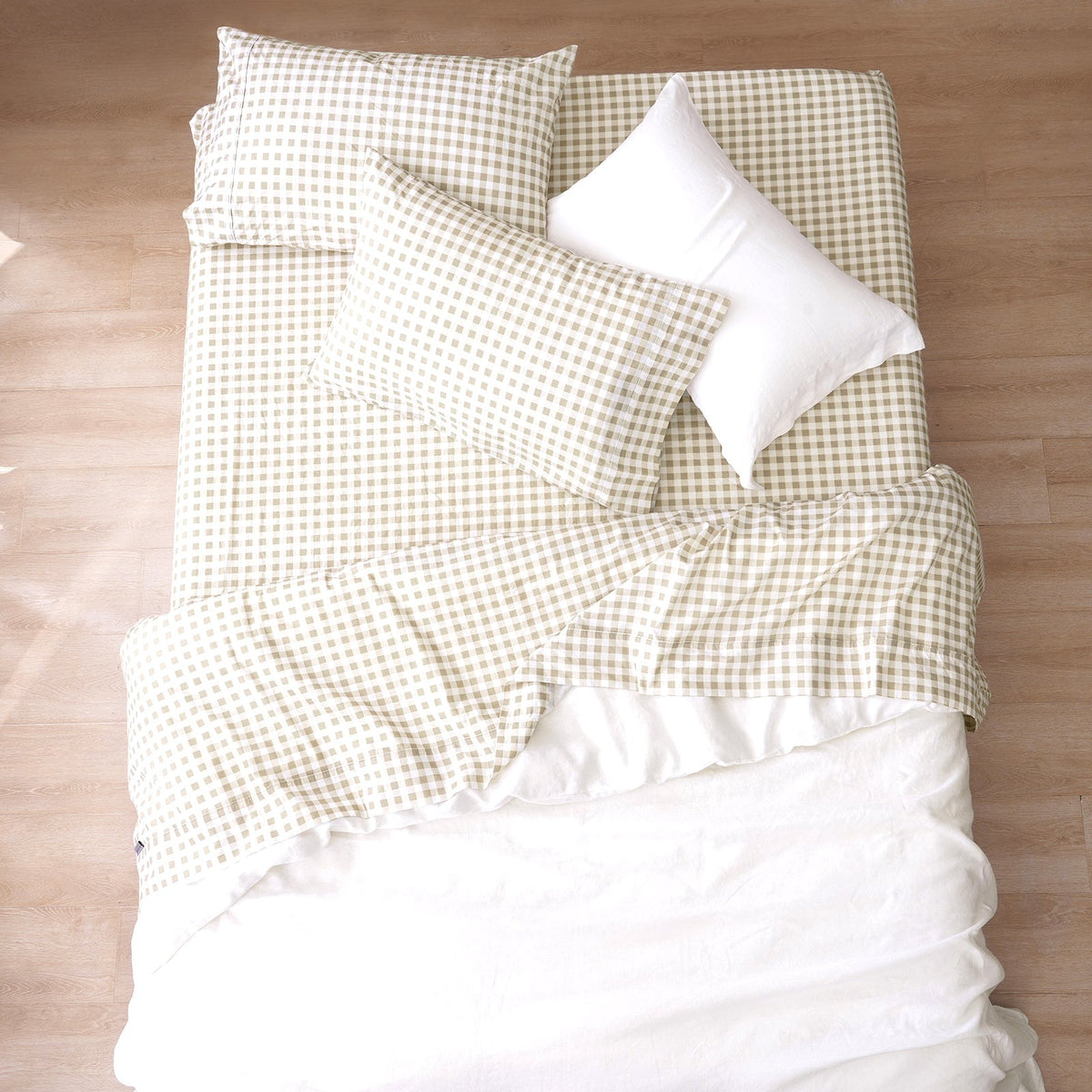Renee Taylor Bran 250TC Cotton Percale Sheet Set - Sage Gingham (OEKO-TEX Certified)