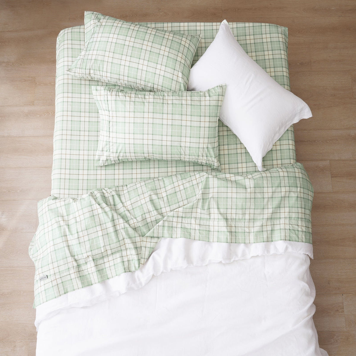 Renee Taylor Jamie 250TC Cotton Percale Sheet Set - Green Check (OEKO-TEX Certified)
