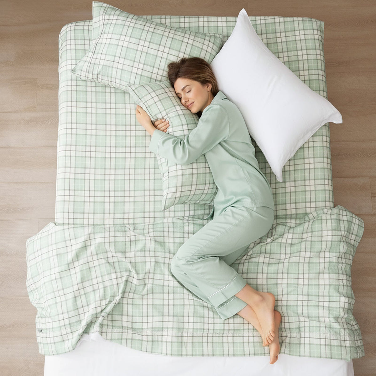 Renee Taylor Jamie 250TC Cotton Percale Sheet Set - Green Check (OEKO-TEX Certified)
