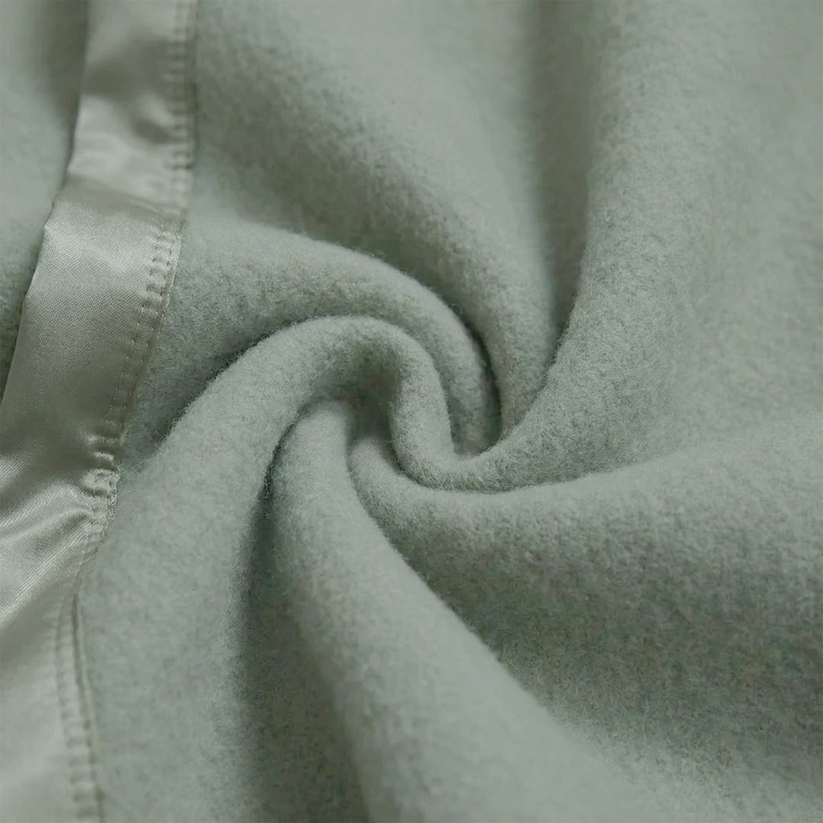 Renee Taylor Australian Merino Wool 400 GSM Blanket - Sage (Satin Trim)