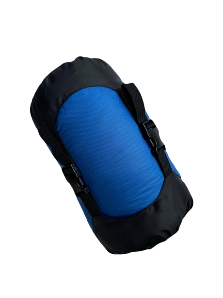Campsite Summer +5 Sleeping Bag for Camping and Hiking in Marine Blue