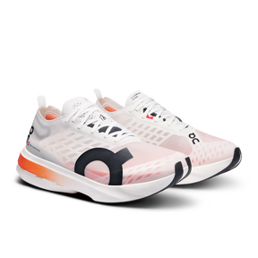 On Womens Cloudbloom Strike Running Shoes Sneakers in Black/White - US 9.5