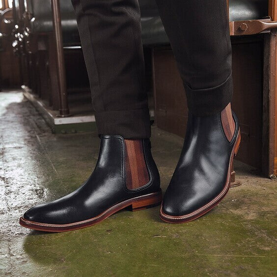 Julius Marlow Mens Scuttle Mocha Leather Chelsea Work Boots - Black
