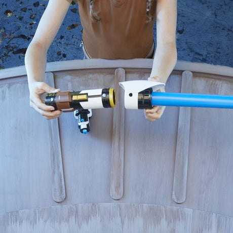 Star Wars Lightsaber Forge Obi-Wan Kenobi Extendable Blue Lightsaber Toy