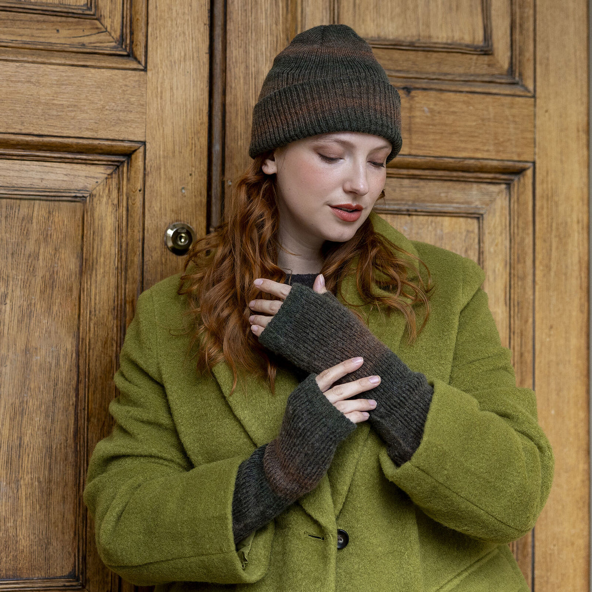Dents Womens Long Below-Elbow Ribbed Wool Knit Wrist Warmers - Moss (Ombre Pattern)