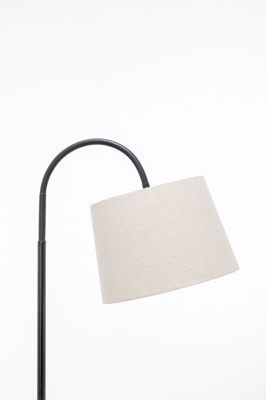 174cm Naples Tripod Floor Lamp & Shelf Storage w/ USB Charger - Matte Black