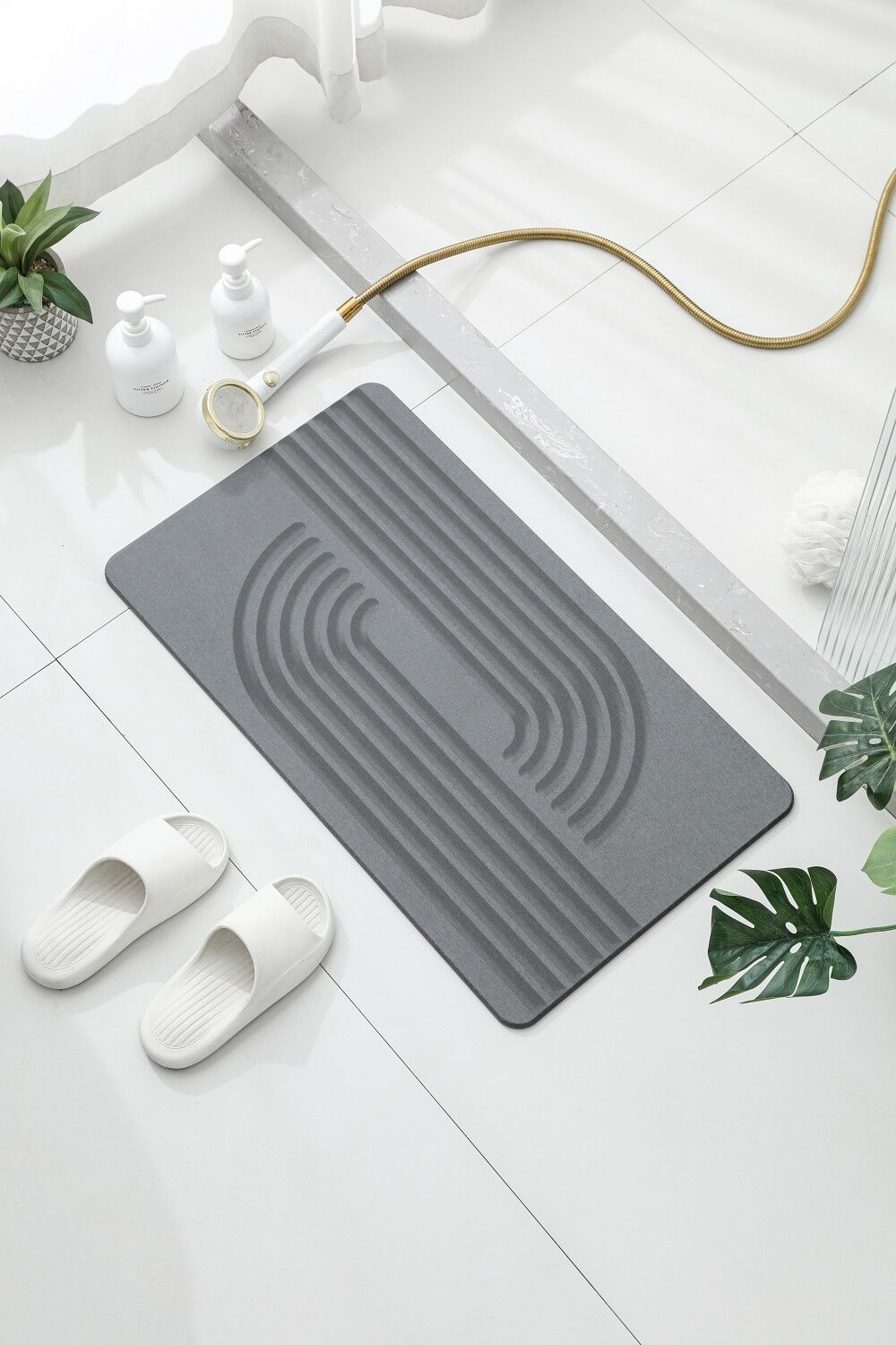 Hard Diatomite Large Bath Mat (Engraved Curves and Lines) - Dark Grey
