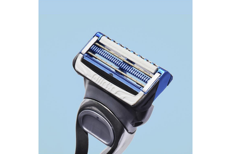 Gillette Mens SkinGuard Razor - 1 Handle with 1 Cartridge