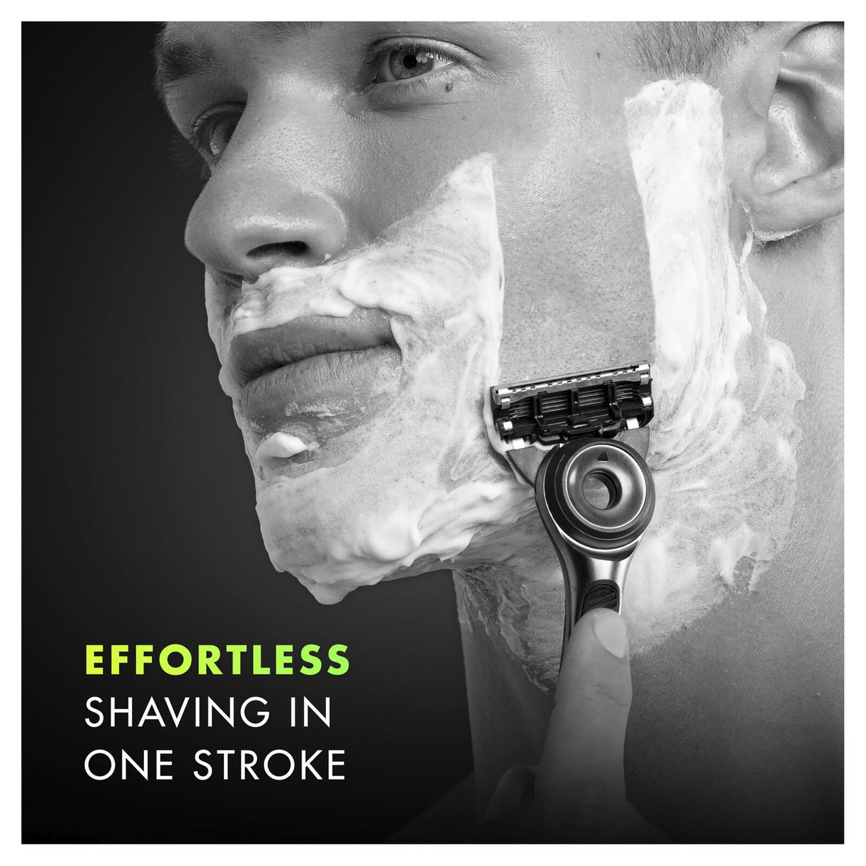 Gillette Labs Mens 5 Blade Exfoliating Bar Razor - Handle + 4 Cartridges + Stand