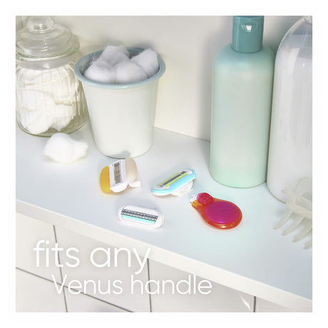 Gillette Venus Snap Womens 5 Blade Razor - Extra Smooth (w/ Mini Handle & Travel Case)