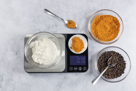 Cuisena 2-in-1 5kg Kitchen Scale with Dual Stainless Steel Platforms in Silver