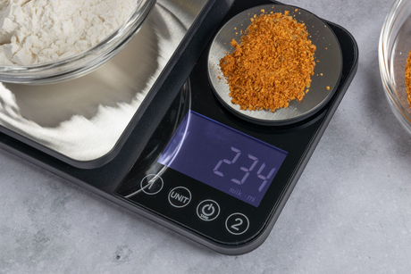 Cuisena 2-in-1 5kg Kitchen Scale with Dual Stainless Steel Platforms in Silver