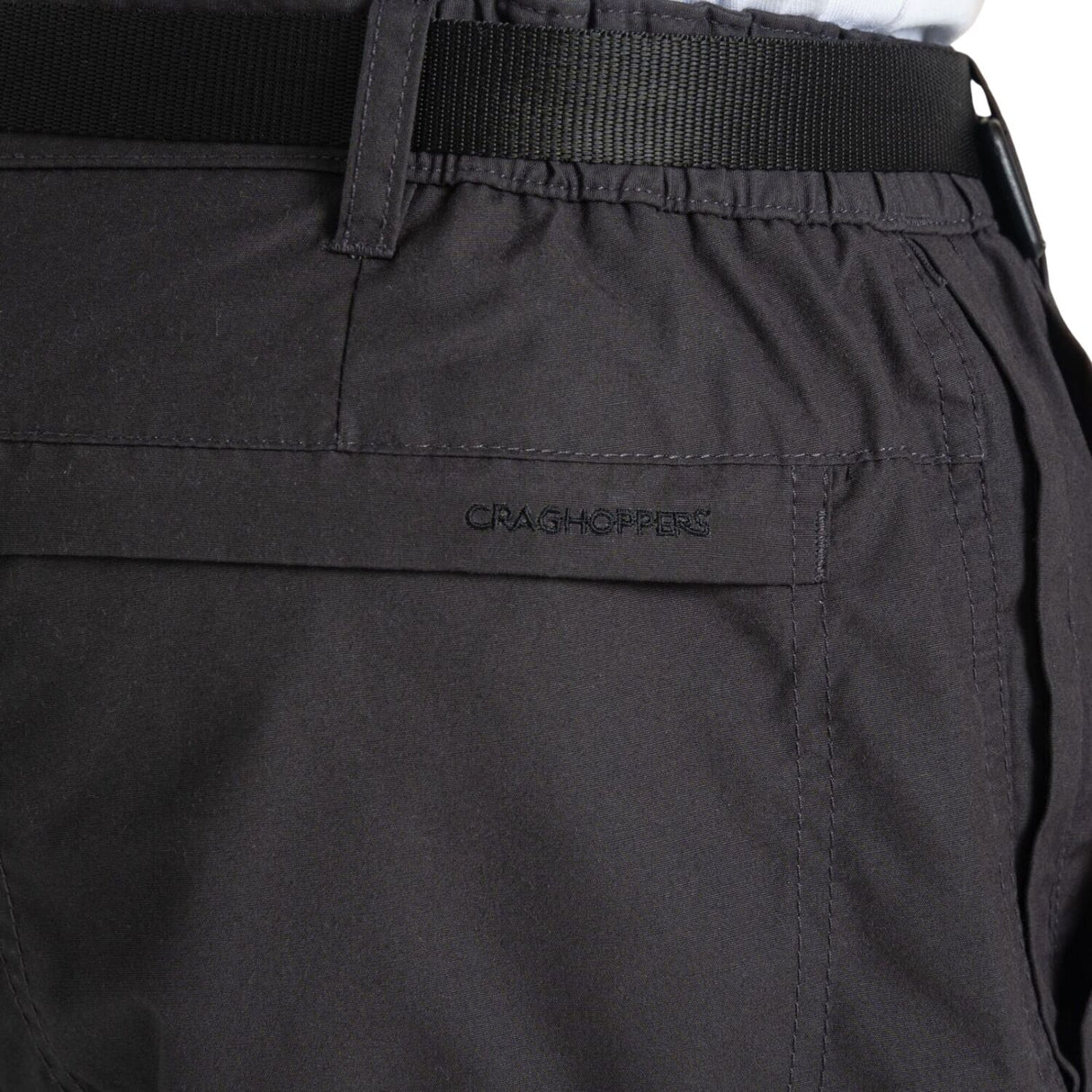 Craghoppers Kiwi Convertible Men’s Hiking Trousers Zip-Off UPF 50+ Water Repellent in Black Pepper