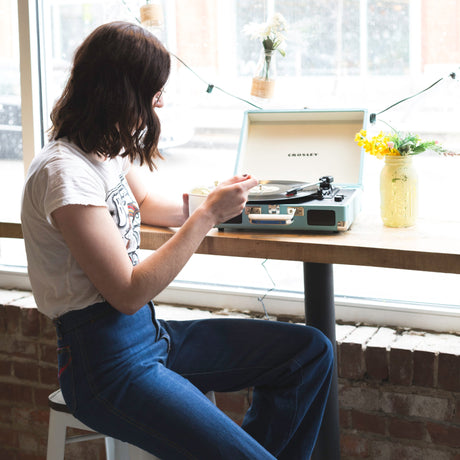 Crosley Cruiser Bluetooth Portable Turntable - Turquoise
