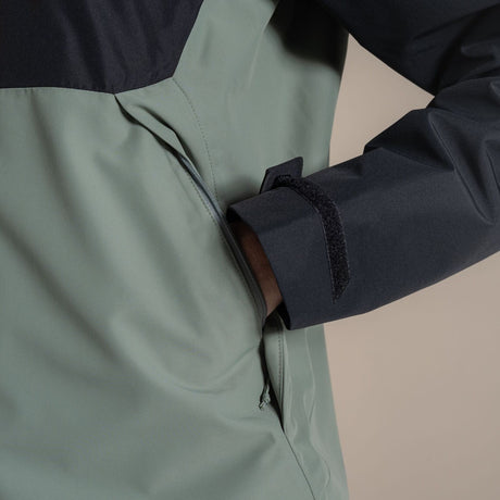 Craghoppers Womens Rosario Waterproof AquaDry Jacket in Black / Sage