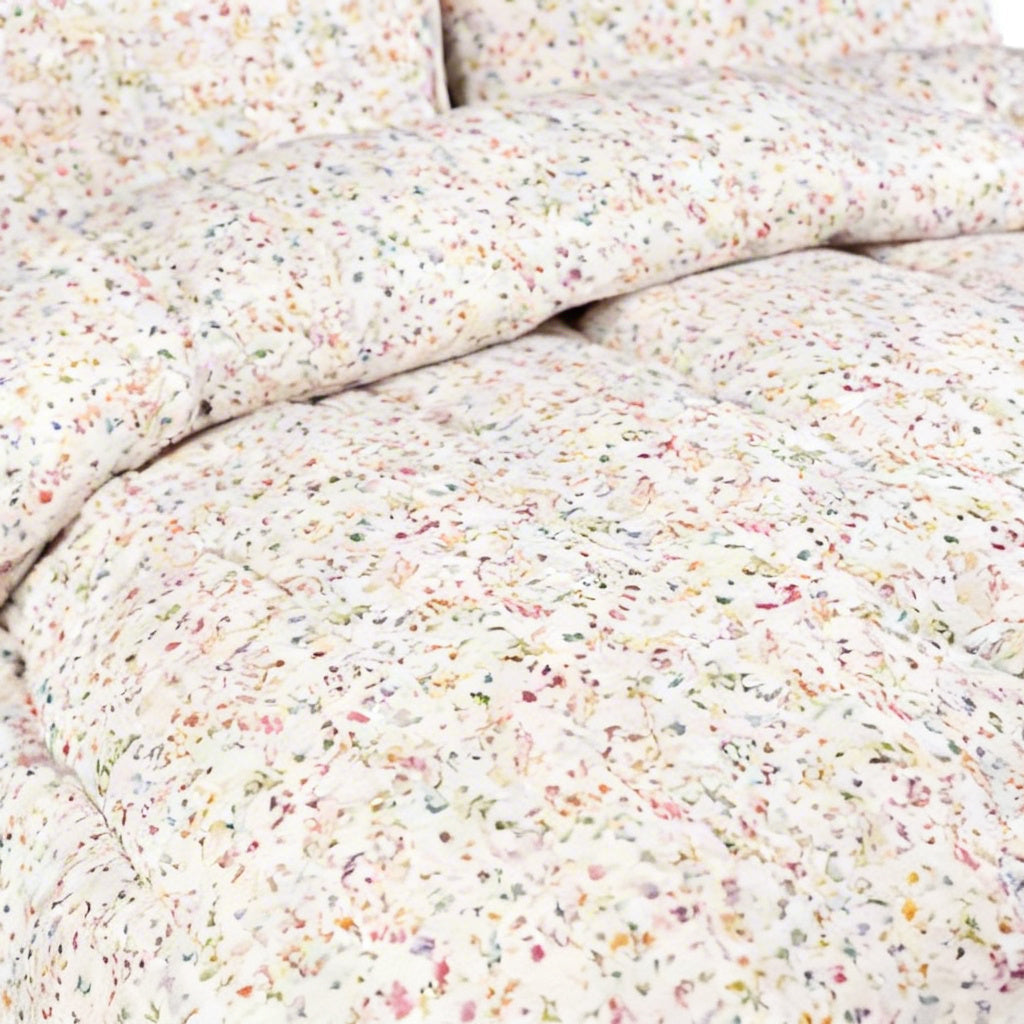 Confetti Cloud Double Comforter Set w/ Fitted Sheet & 4 Pillow Covers - White (6 Piece Set)