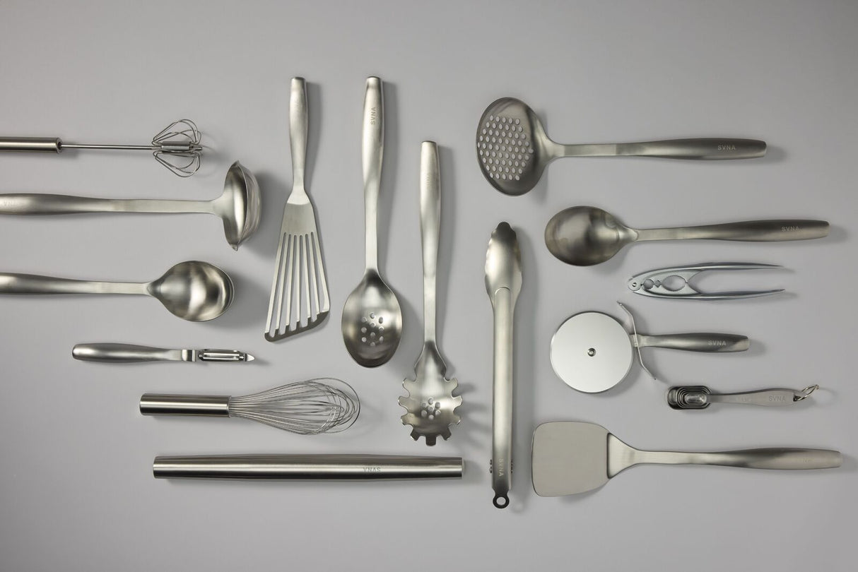 SVNA Solid Turner 35.4cm Ergonomic Handle 18/8 SS304 in Stainless Steel
