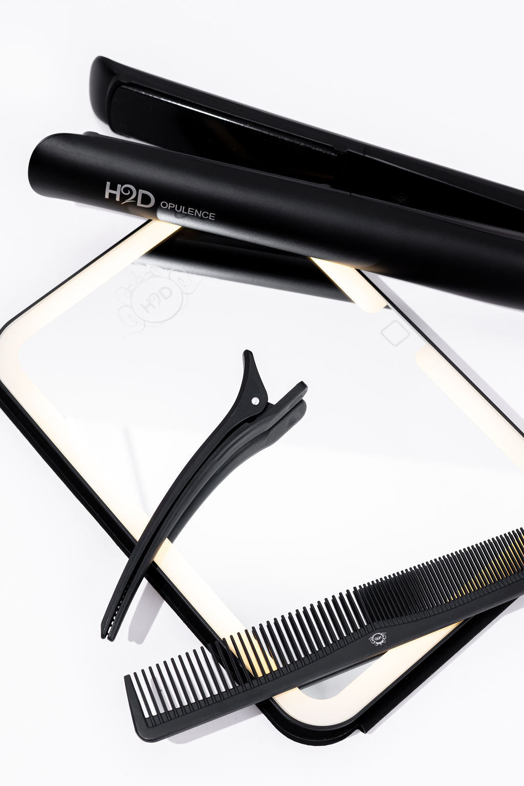 H2D Opulence Professional Ionic Hair Straightener w/ LED Mirror in Satin Black