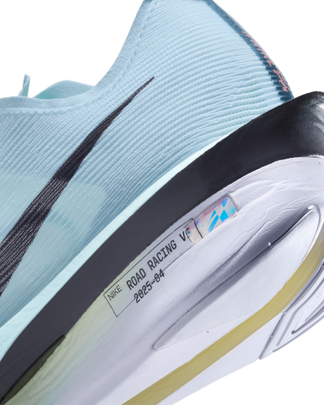 Nike Womens Vaporfly 4 Road Running Shoes Sneakers in Glacier Blue