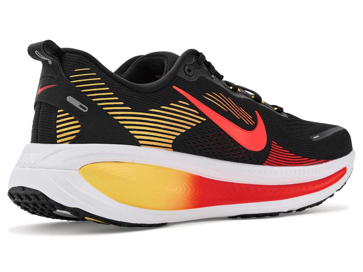 Nike Vomero 18 Mens Road Running Shoes - Black/Crimson (Athletic Sneakers/Runners)