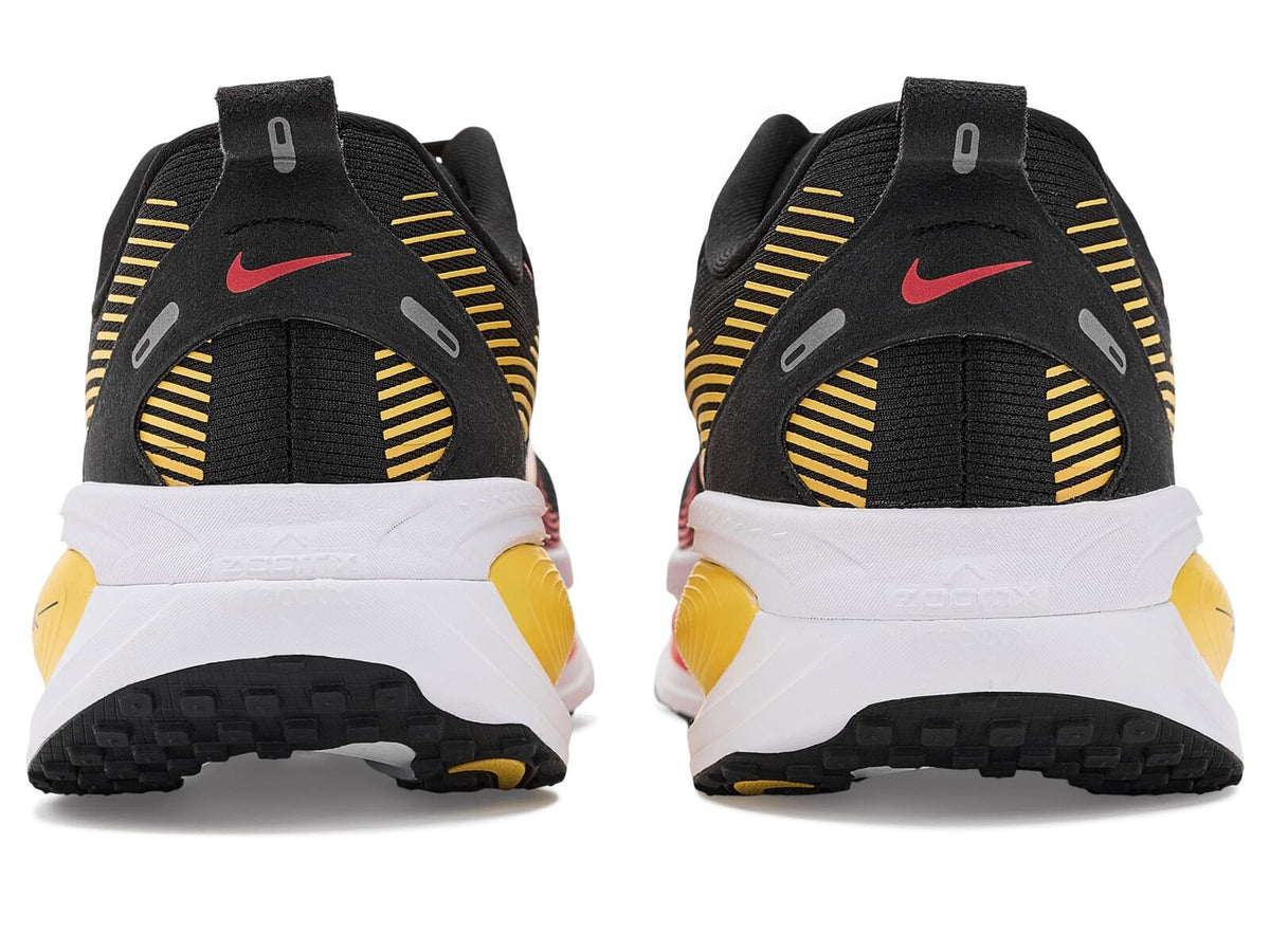 Nike Vomero 18 Mens Road Running Shoes - Black/Crimson (Athletic Sneakers/Runners)