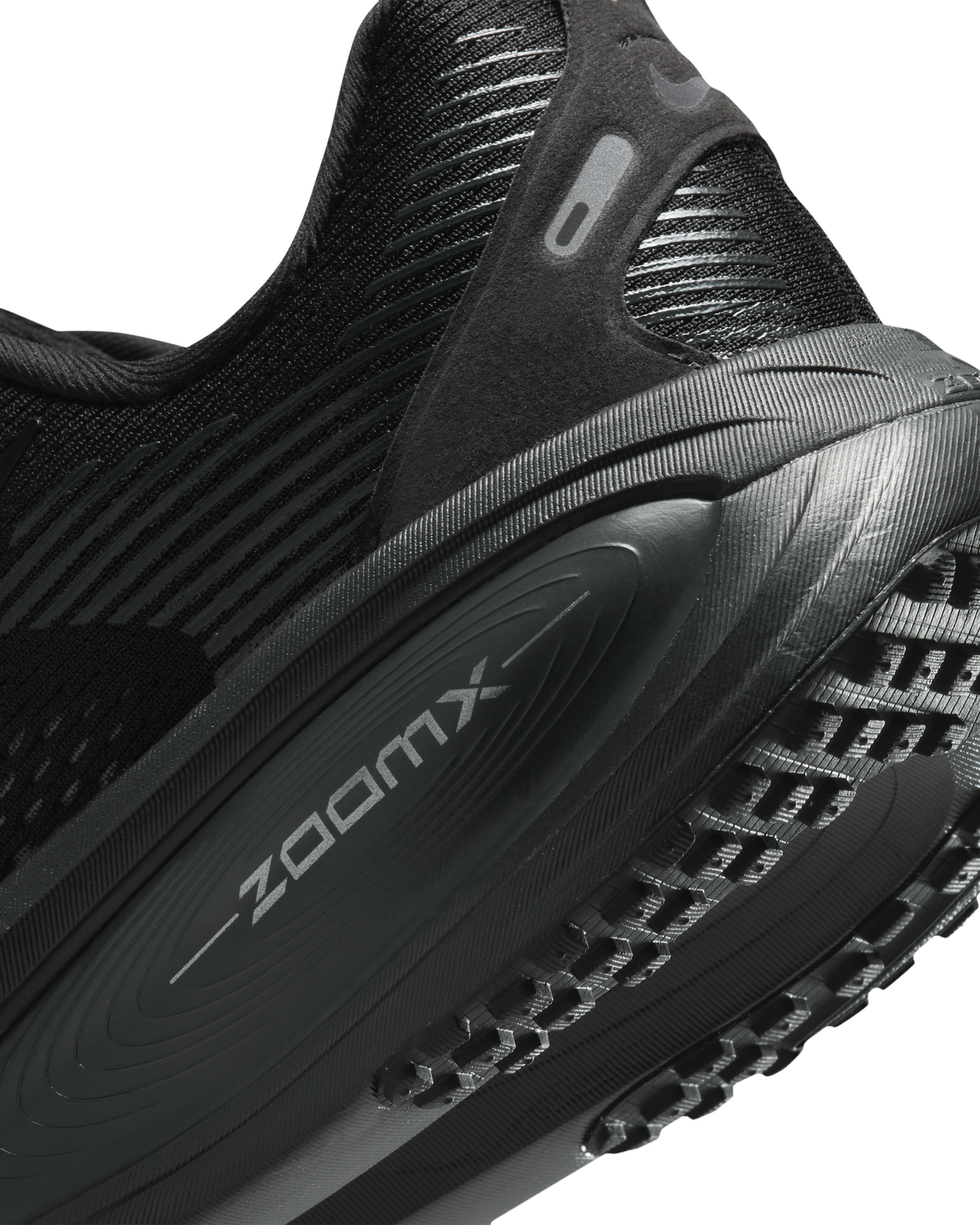 Nike Vomero 18 Womens Road Running Shoes - Black-Grey (Athletic Sneakers/Runners)