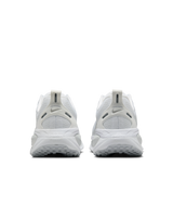 Nike Vomero 18 Womens Road Running Shoes - White-Silver (Athletic Sneakers/Runners)