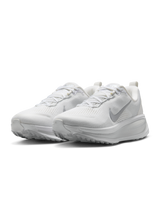 Nike Vomero 18 Womens Road Running Shoes - White-Silver (Athletic Sneakers/Runners)