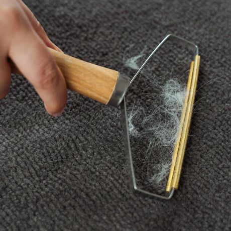 2x Wooden Lint Remover 13x16.5cm Clothes Brush - Natural