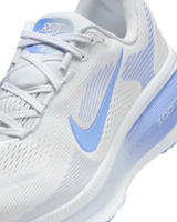 Nike Vomero 18 Womens D Wide Road Running Shoes - White-Grey-Royal (Athletic Sneakers/Runners)
