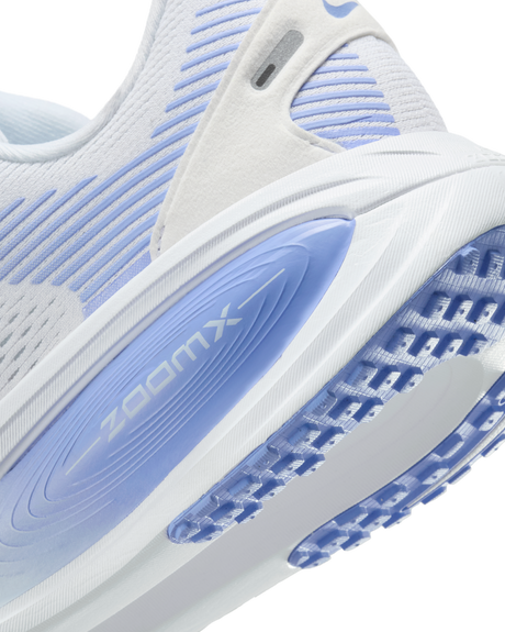 Nike Vomero 18 Womens D Wide Road Running Shoes - White-Grey-Royal (Athletic Sneakers/Runners)