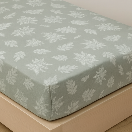 Verdant Double Comforter Set w/ Fitted Sheet & 4 Pillow Covers - Sage/White (6 Piece Set)