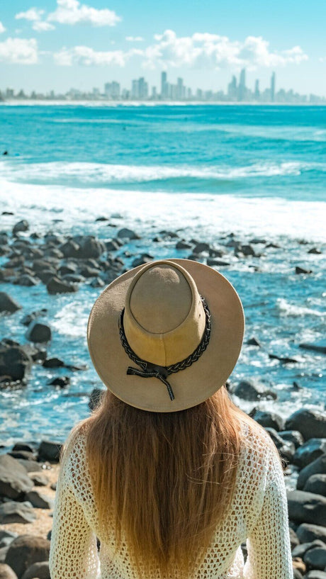 Jacaru 1007 Wallaroo Suede Leather Outback Wide Brim Hat - Sand